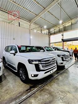 تويوتا لاندكروزر